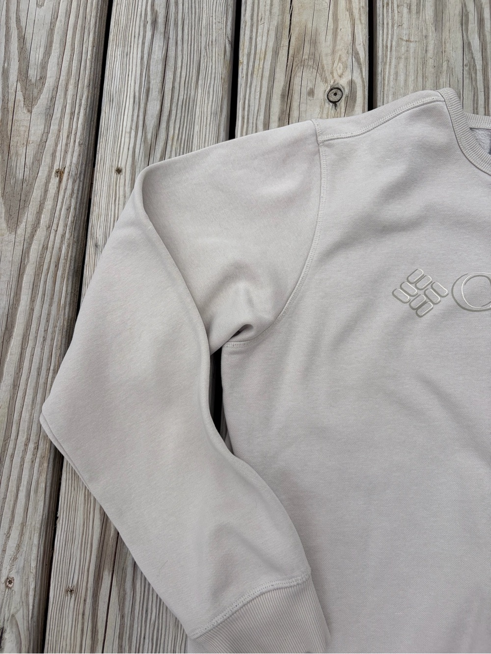 Columbia Womens Pullover Beige Sweatshirt Size Large Pullover Logo Long Sleeve - Picture 3 of 10